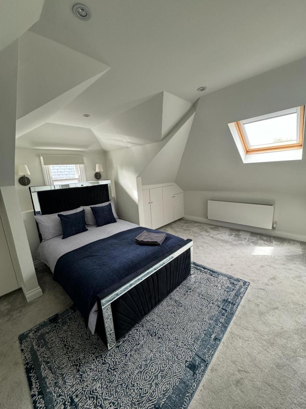 Stunning Flat In Chiswick Apartment London Bagian luar foto